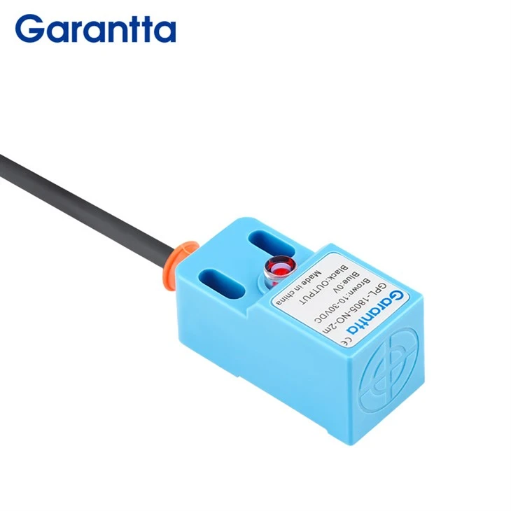 Metal Sensing Proximity Switch
